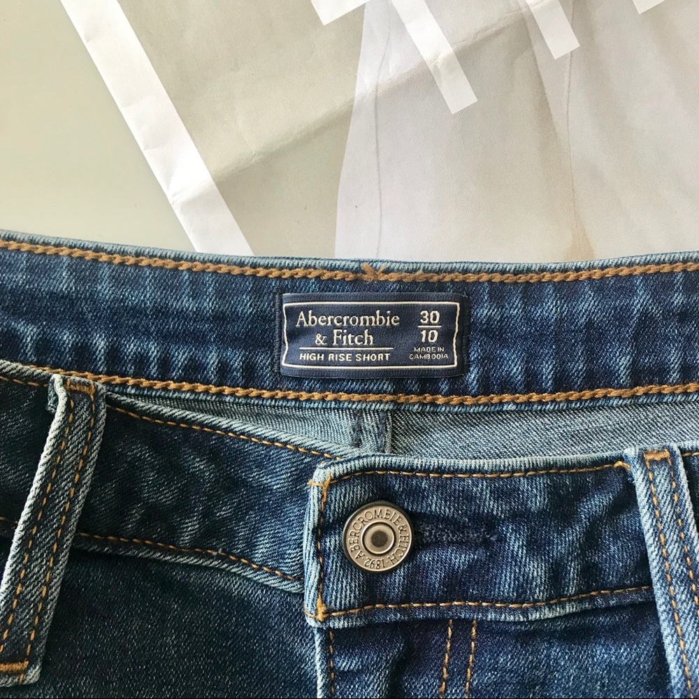 Abercrombie & Fitch cuffed denim shorts